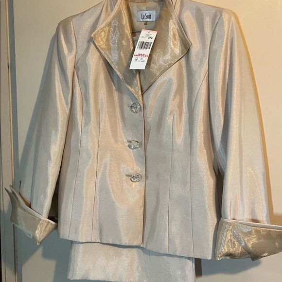 Le Suit Gold Skirt Suit - Picture 4 of 5